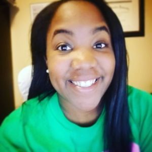 Meet your Posher, Lynisha